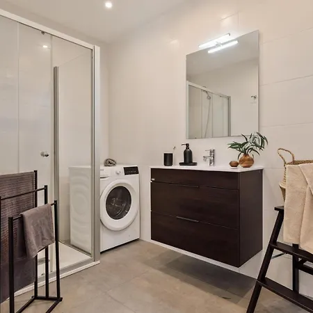 Apartment Isora - 1 Bedroom In El Gotic